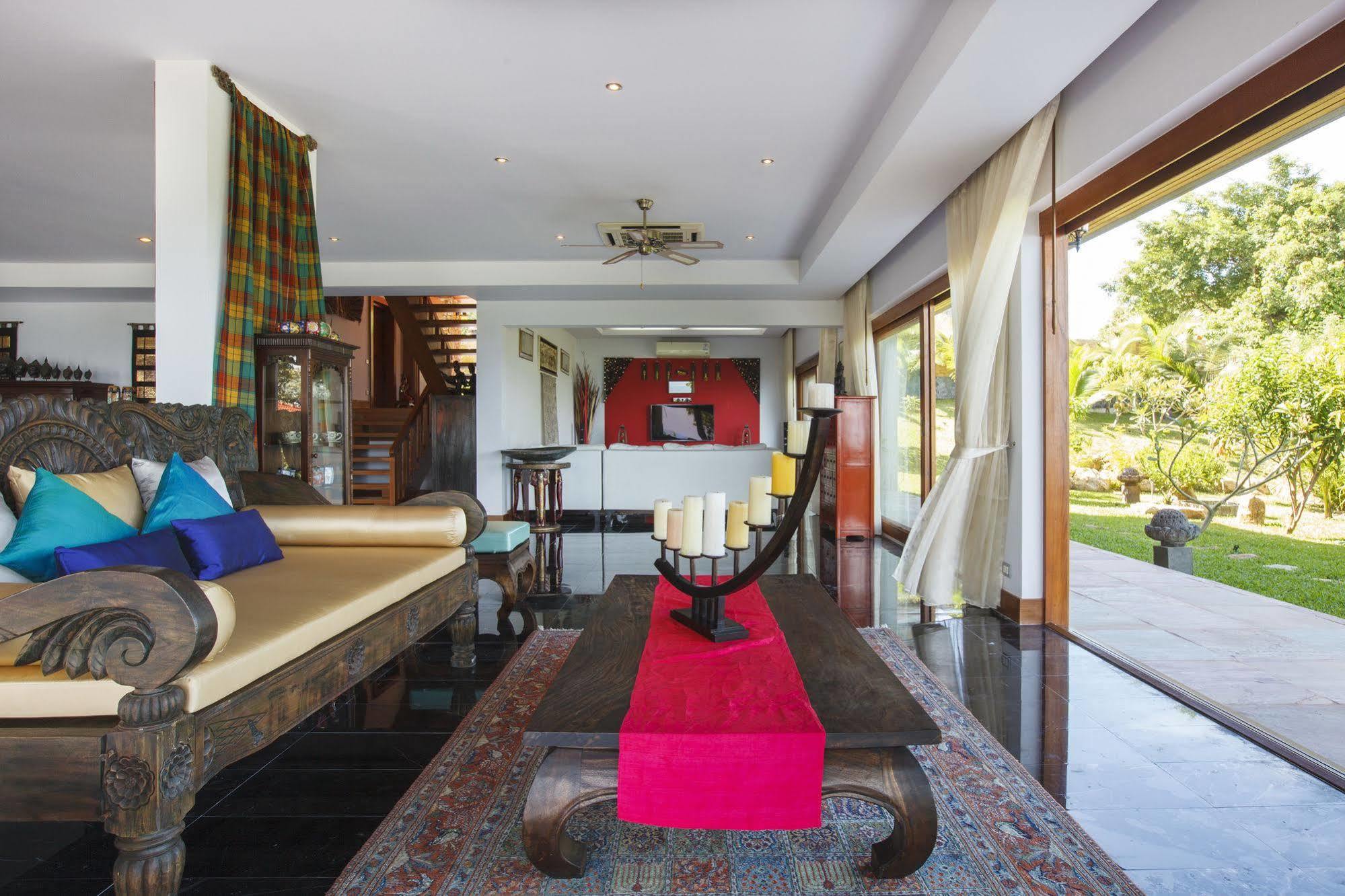 Baan Phuttarak - Seaview Private Villa Choeng Mon Экстерьер фото