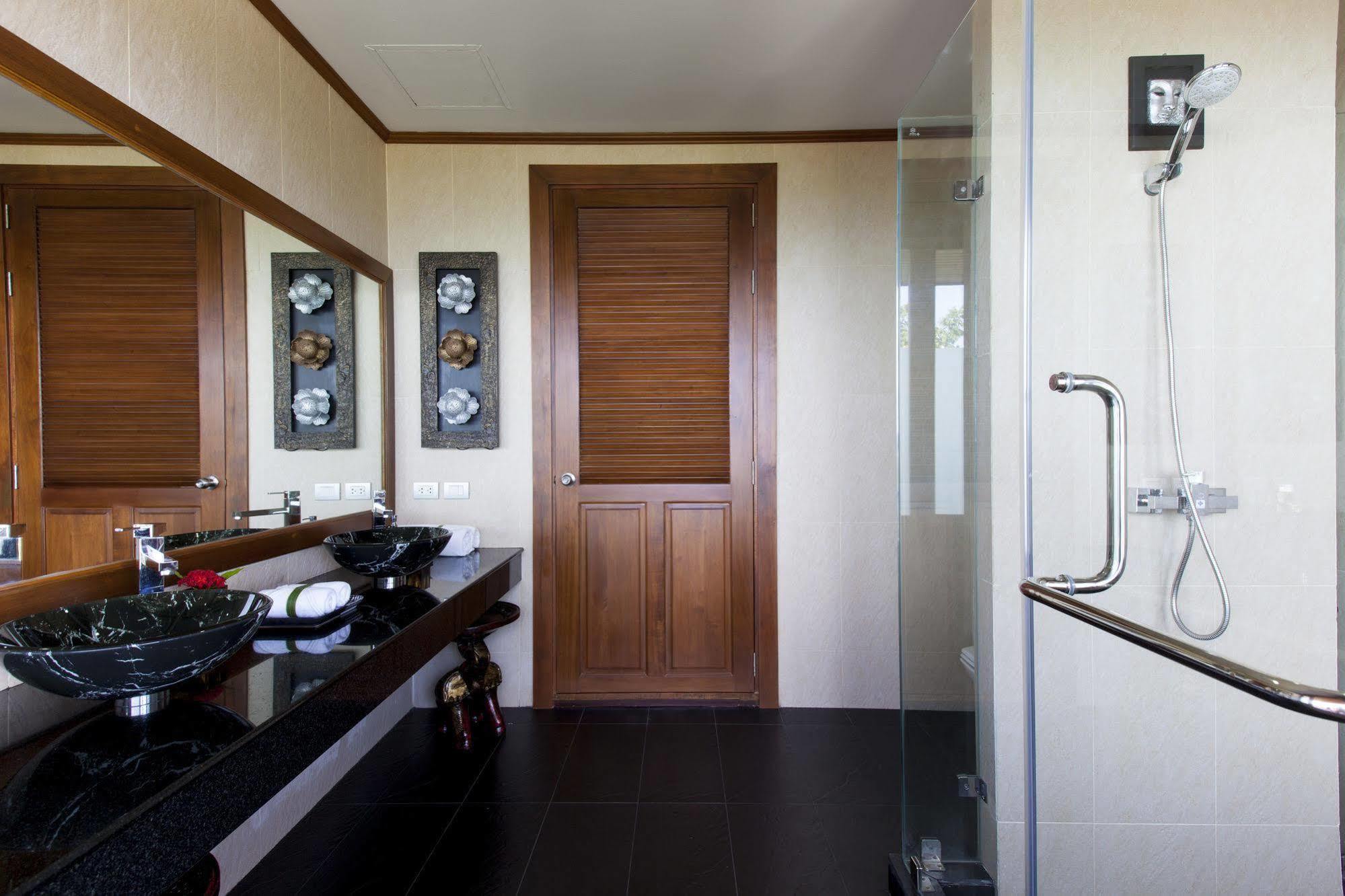 Baan Phuttarak - Seaview Private Villa Choeng Mon Экстерьер фото
